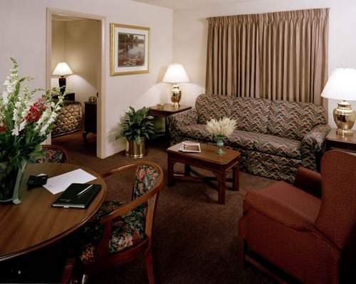 Congress Hotel & Suites Norcross Zimmer foto